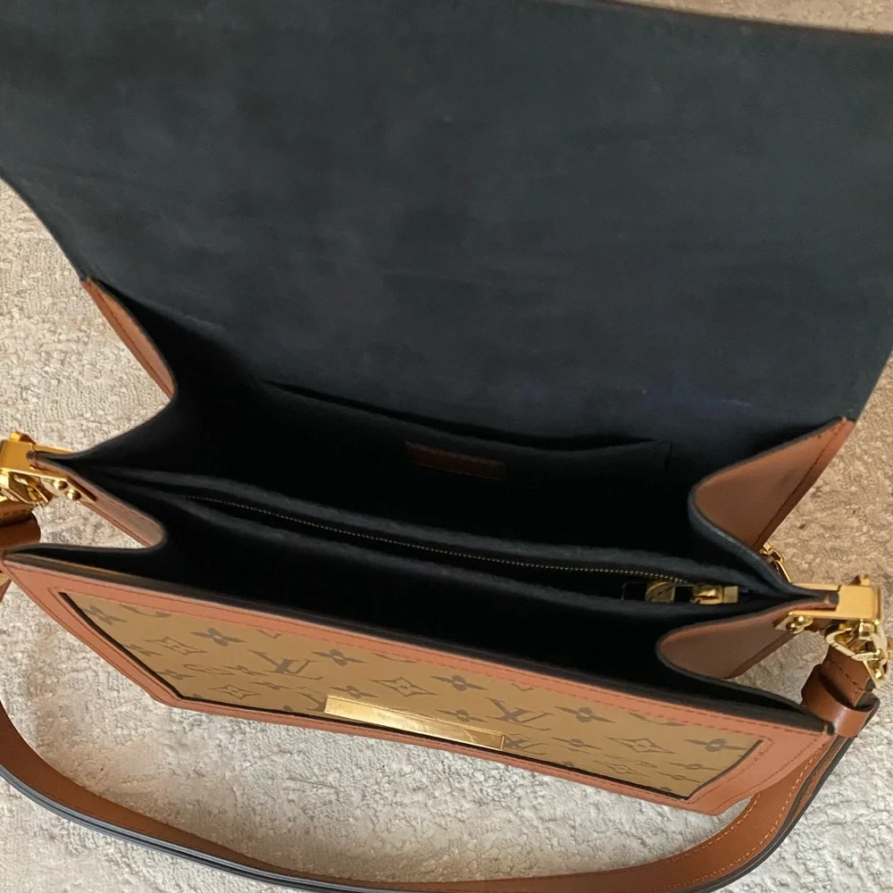 Louis Vuitton Dauphine MM Reverse Monogram - Picture 13 of 16